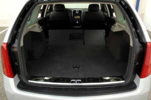 Cadillac Bls Wagon 01 300x200