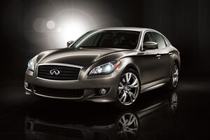 Infiniti M portada