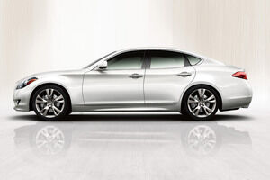 Infiniti M 04 300x200