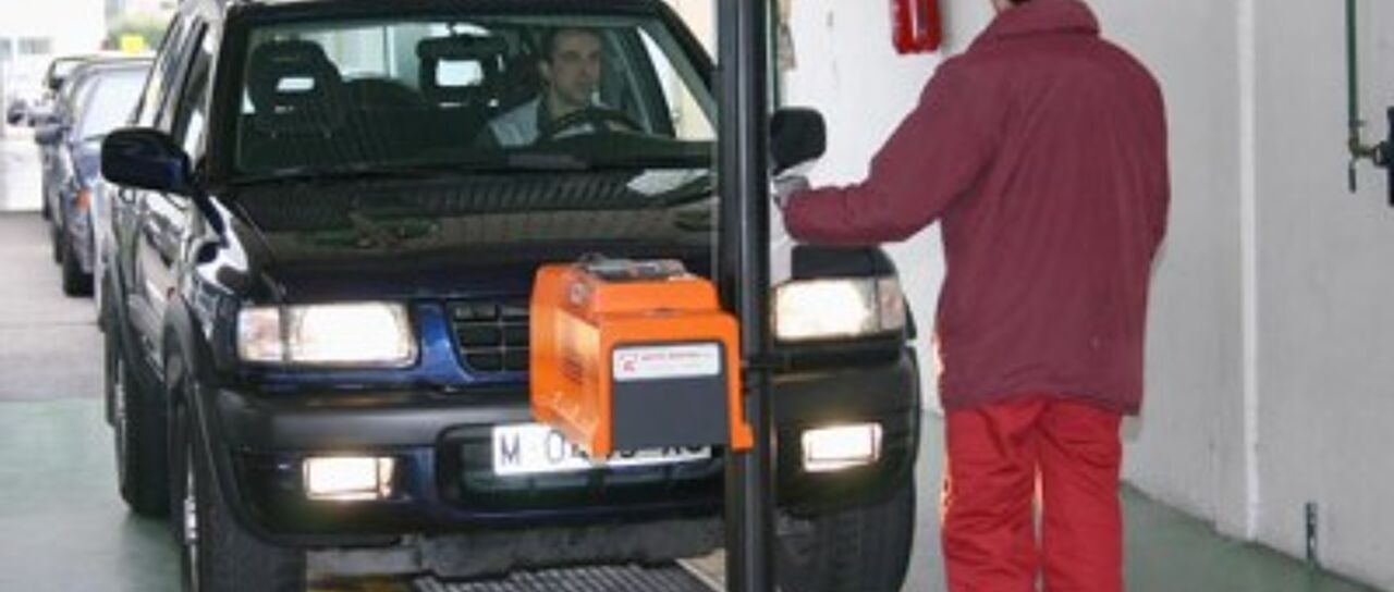 Todas las noticias de coches en un solo portal: Pruebas, fotos, vídeos, informes...