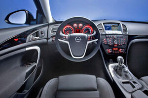 Opel Insignia interior