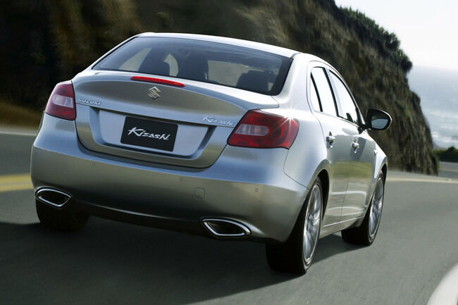 Suzuki Kizashi 02 650x433