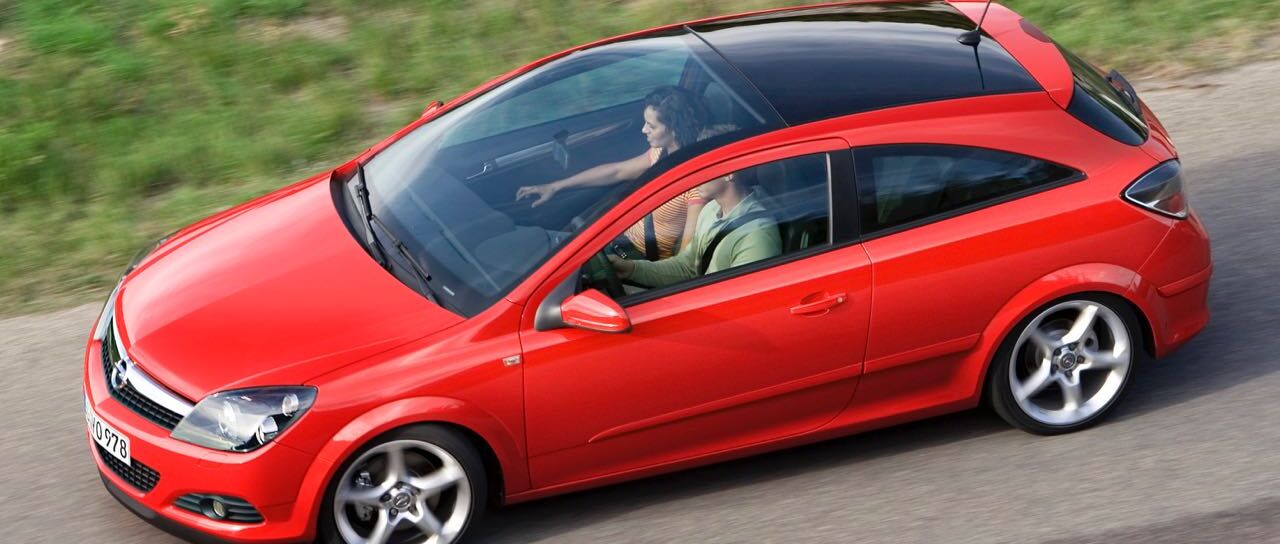 Todas las noticias de coches en un solo portal: Pruebas, fotos, vídeos, informes...