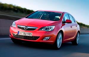 opel_astra_rojo_1