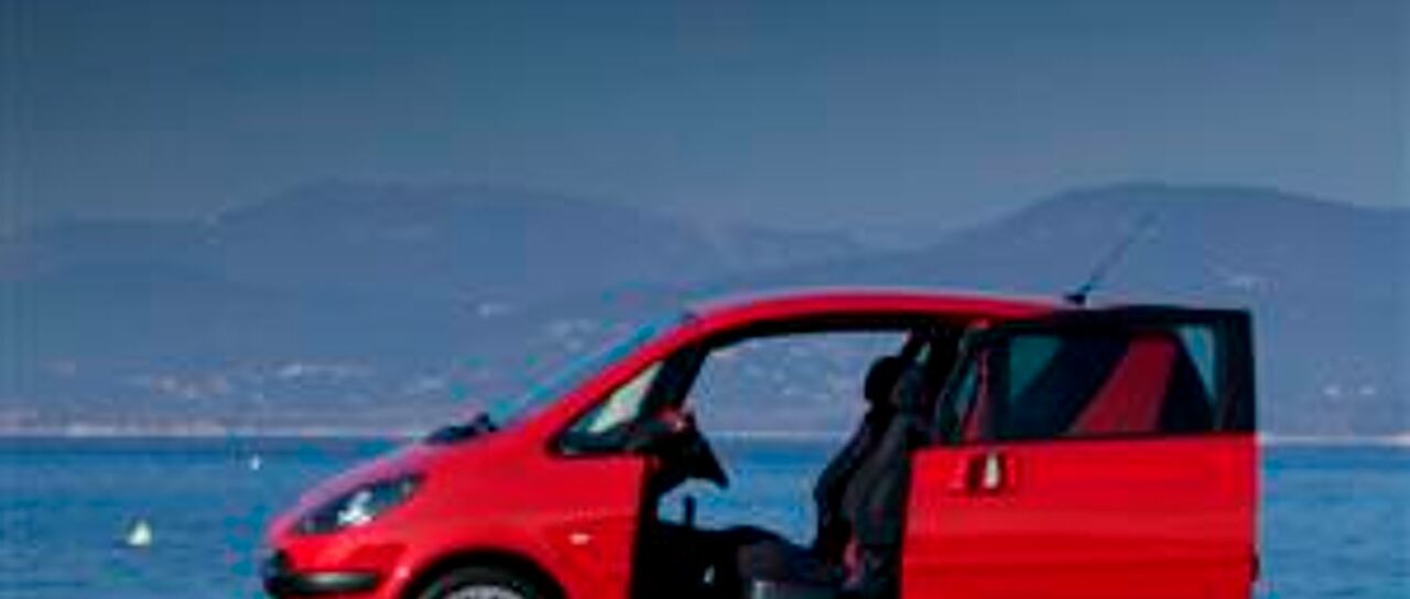 Todas las noticias de coches en un solo portal: Pruebas, fotos, vídeos, informes...