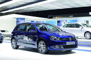 Volkswagen Golf Bluemotion 2009 1 300x200