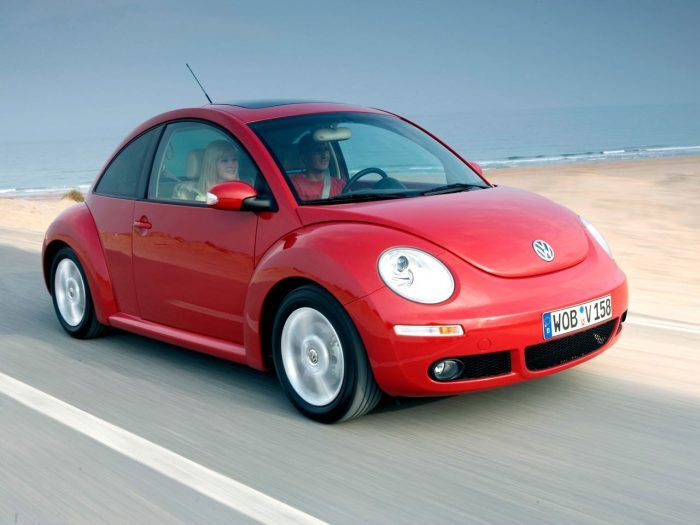 Volkswagen New Beetle 2005 15 700x525
