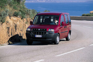Fiat Doblo 06 300x200