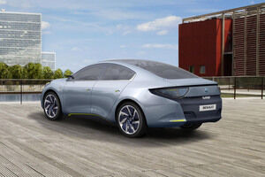 Renault Fluence Zero Emission 04 300x200