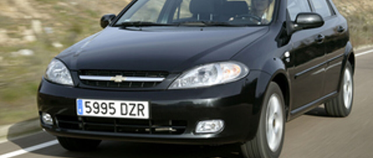 Todas las noticias de coches en un solo portal: Pruebas, fotos, vídeos, informes...