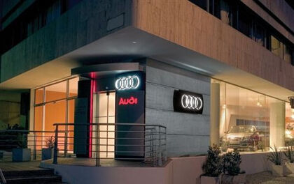 Desarticulada una banda de estafadores de coches