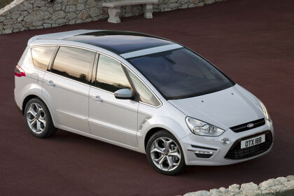 El Ford S-Max 2010 llegará en abril