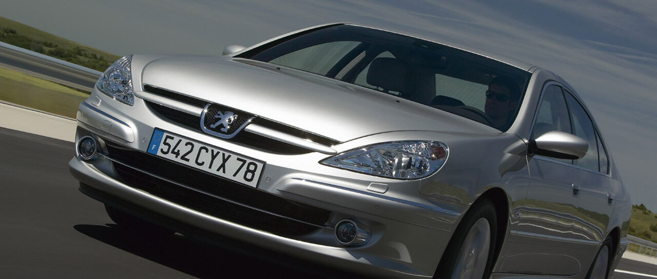 Todas las noticias de coches en un solo portal: Pruebas, fotos, vídeos, informes...