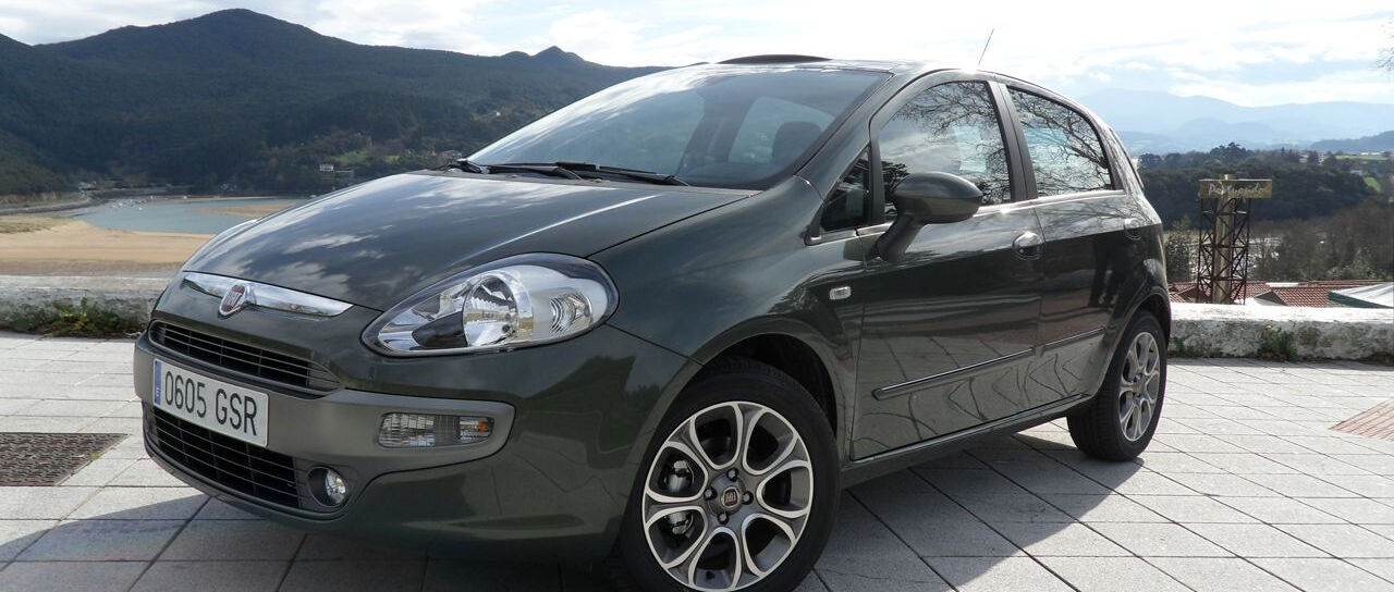 Todas las noticias de coches en un solo portal: Pruebas, fotos, vídeos, informes...