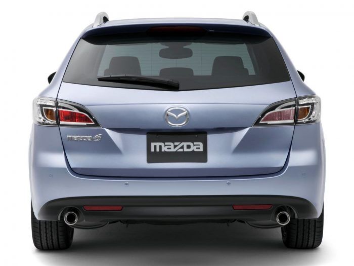 Mazda 6 Wagon 2010 4 700x525
