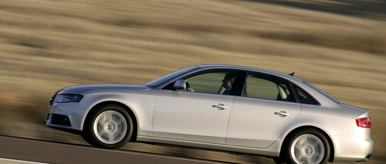 Todas las noticias de coches en un solo portal: Pruebas, fotos, vídeos, informes...