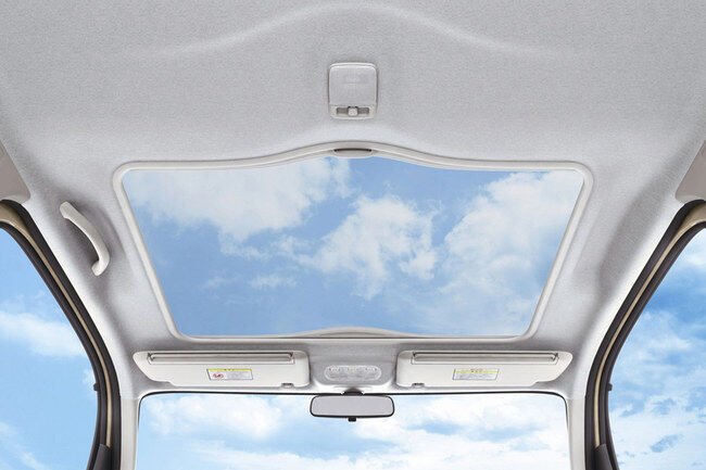 Nissan Cube 07 650x433