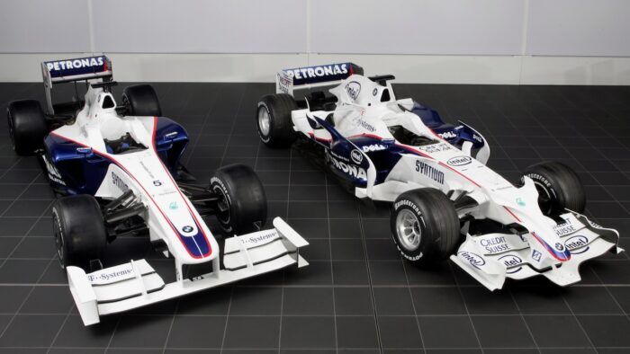 BMW Historia 2 700x394