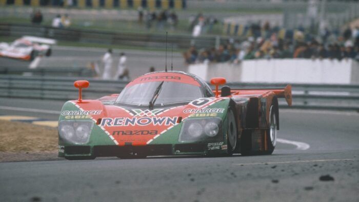 Mazda Historia 3 700x394