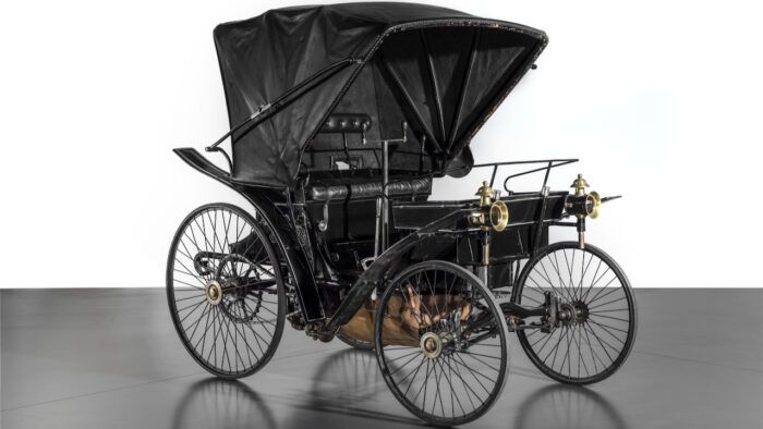 Peugeot Historia 4 700x394