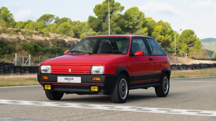 SEAT Historia 15 700x394