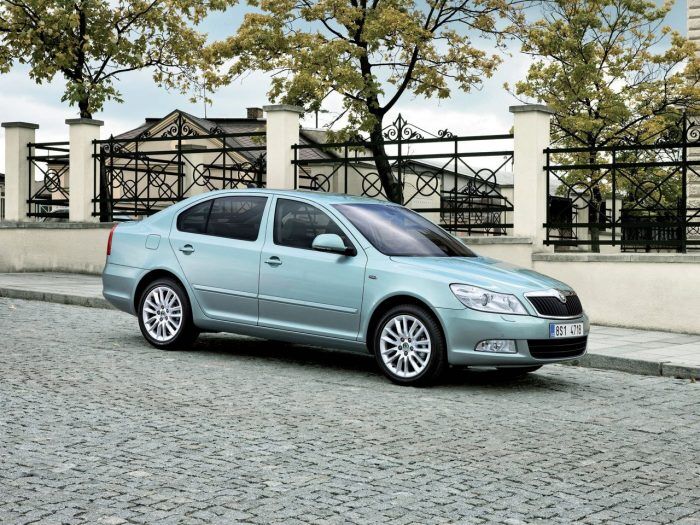 Skoda Octavia 2009 4 700x525