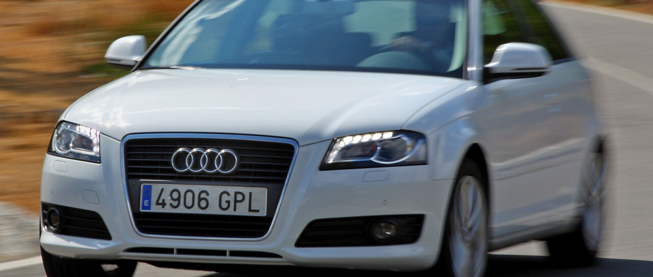 Todas las noticias de coches en un solo portal: Pruebas, fotos, vídeos, informes...