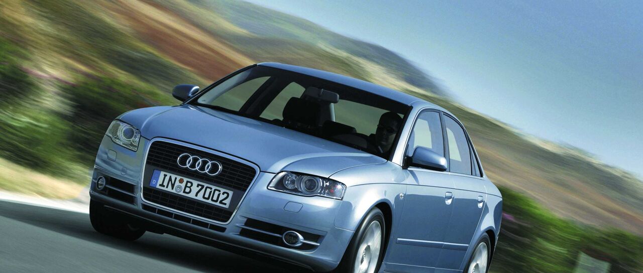 Todas las noticias de coches en un solo portal: Pruebas, fotos, vídeos, informes...