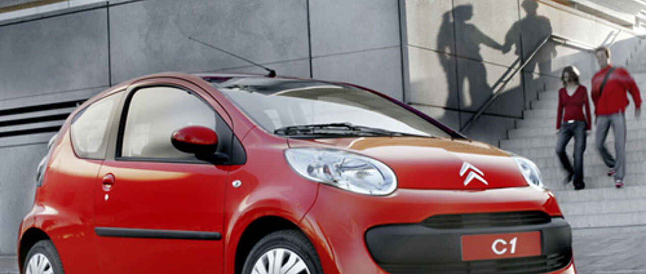 Todas las noticias de coches en un solo portal: Pruebas, fotos, vídeos, informes...