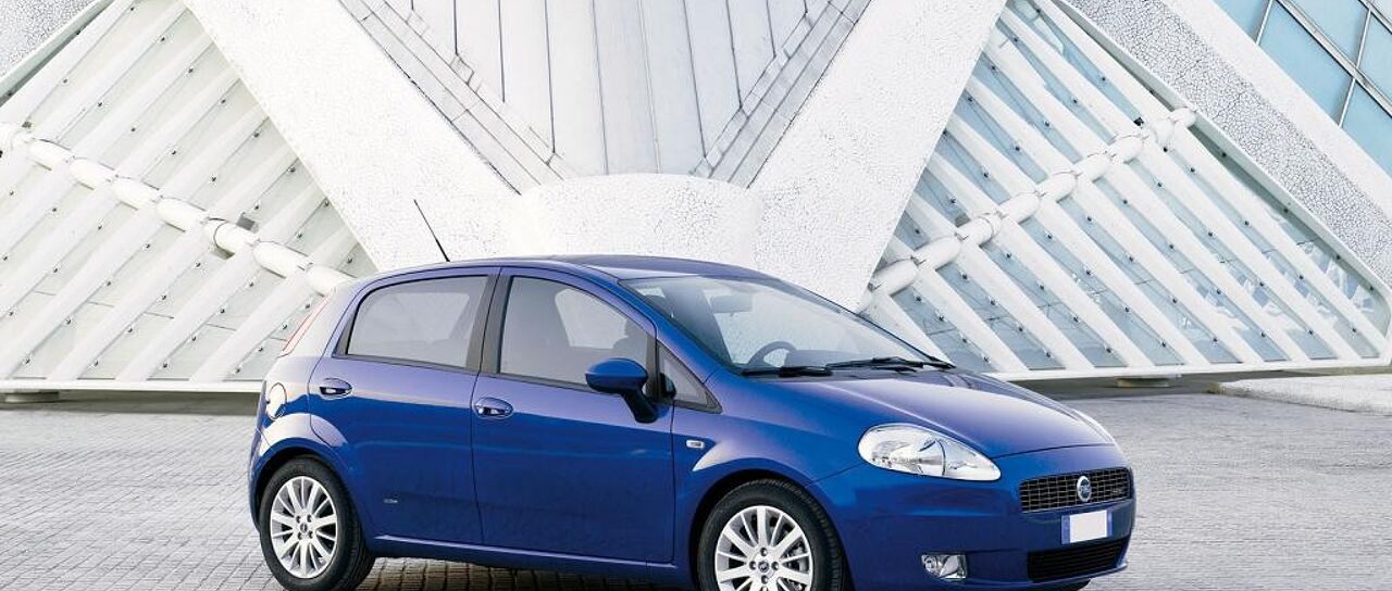 Todas las noticias de coches en un solo portal: Pruebas, fotos, vídeos, informes...