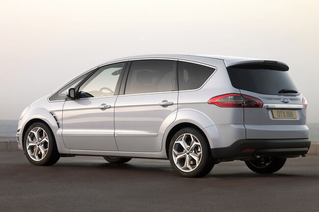 Ford S-Max tres cuartos trasero
