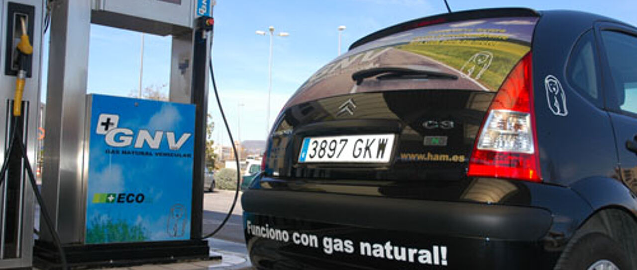 Todas las noticias de coches en un solo portal: Pruebas, fotos, vídeos, informes...