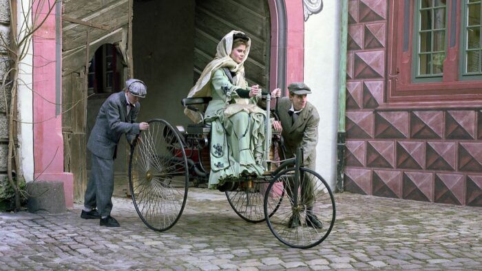 Historia Mercedes 7 700x394