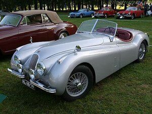 jaguar-xk120-roadster-01