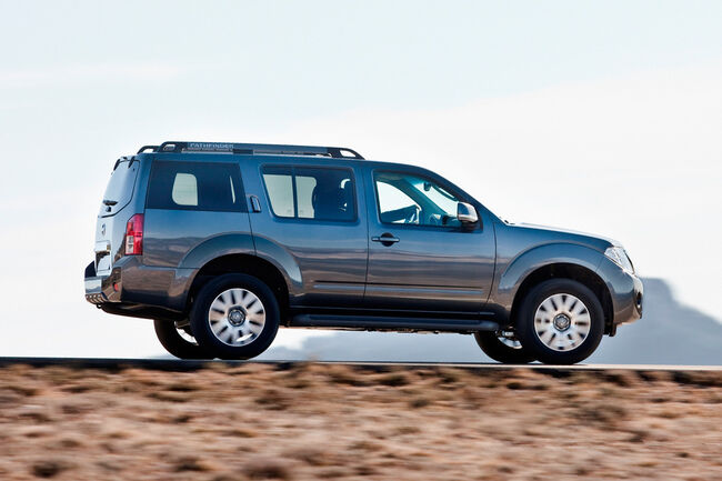 Nissan Pathfinder 02 650x433