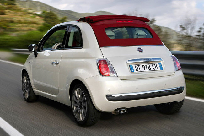 Fiat 500C trasera