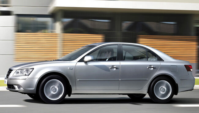 Hyundai Sonata 05 650x369