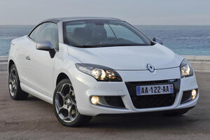 Renault Megane Coupe Cabrilet Gt 02 300x200