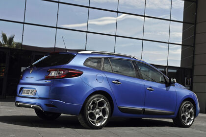 Coches más vendidos en marzo de 2011