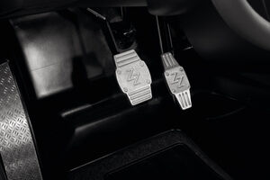 Tazzari Zero 08 300x200