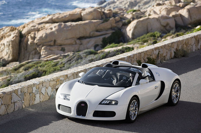 Bugatti Veyron 16.4 Grand Sport frontal