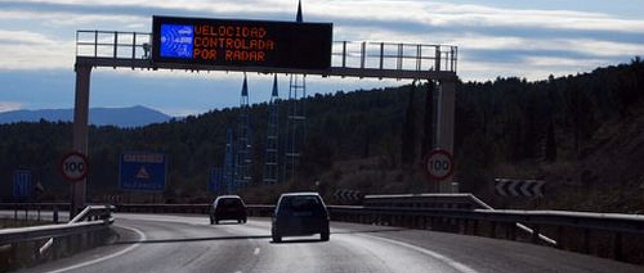 Todas las noticias de coches en un solo portal: Pruebas, fotos, vídeos, informes...