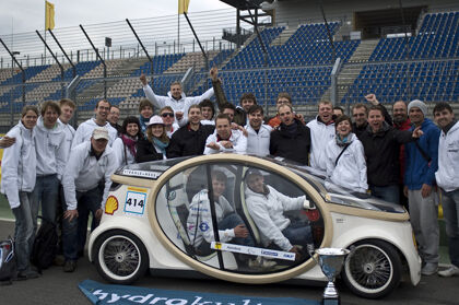 Nios, el biplaza en tándem movido por hidrógeno