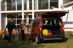 Peugeot Partner Tepee 2 300x199