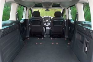 Peugeot Partner Tepee 5 300x199