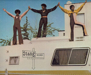 1439608984 E0d5a39e8d 300x250