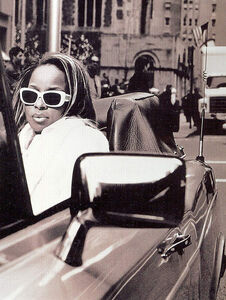 1444318624 0240c10679 226x300