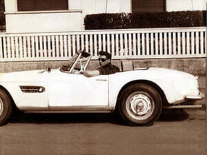 Elvis Y Bmw 507 300x225