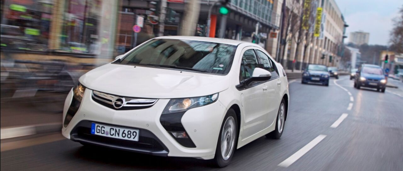 Todas las noticias de coches en un solo portal: Pruebas, fotos, vídeos, informes...