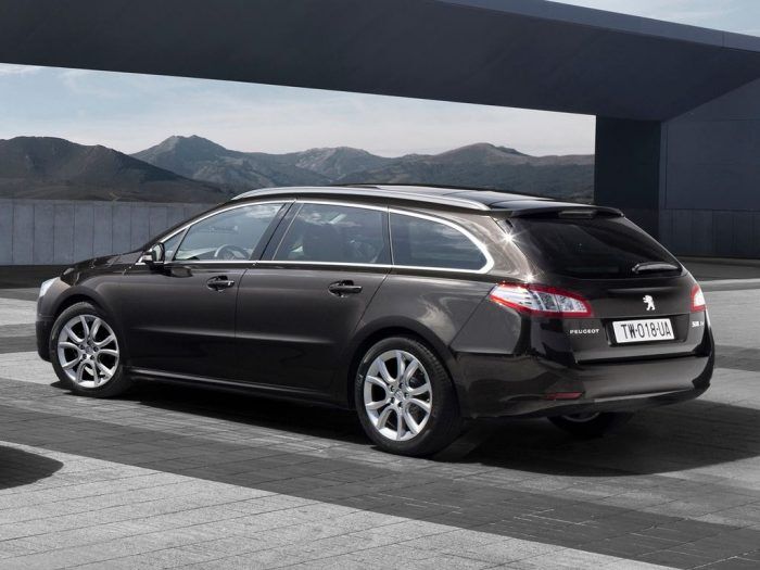 Peugeot 508 SW 2010 3 700x525